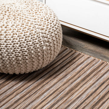 Finn Modern Farmhouse Pinstripe  Area Rug